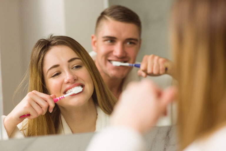 Mastering Oral Health: Essential Tips for Maintaining a Bright, Healthy Smile