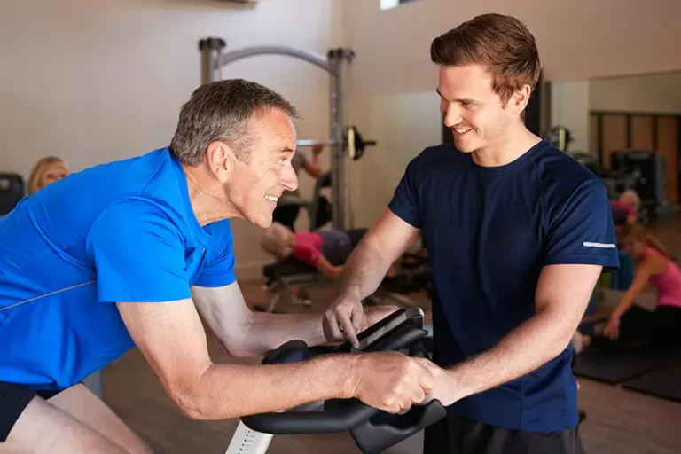 Achieving Senior Wellness in 2025: Key Strategies for a Healthy Life